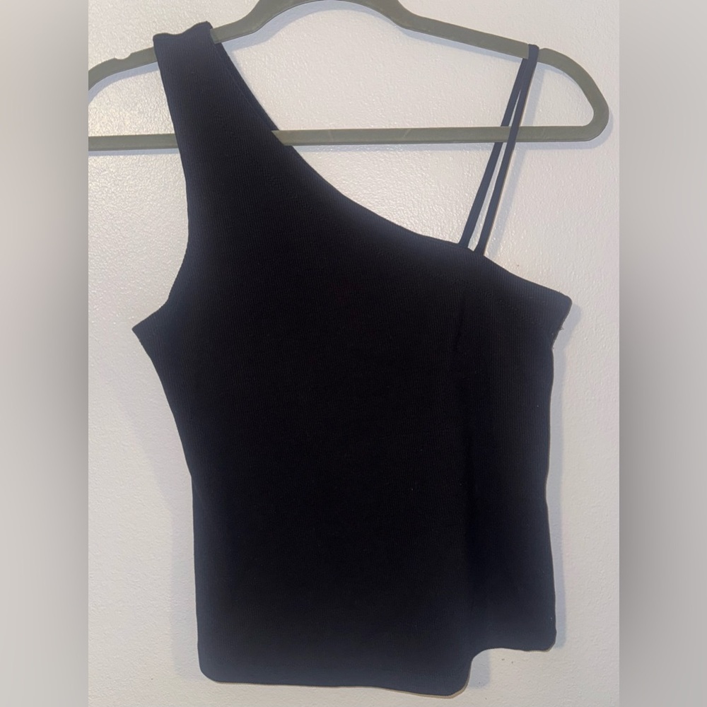 Americanino Black One-Shoulder Tank Top